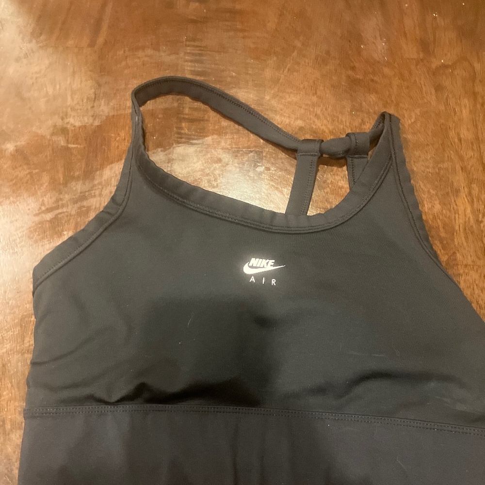 Nike black bra-excellent condition